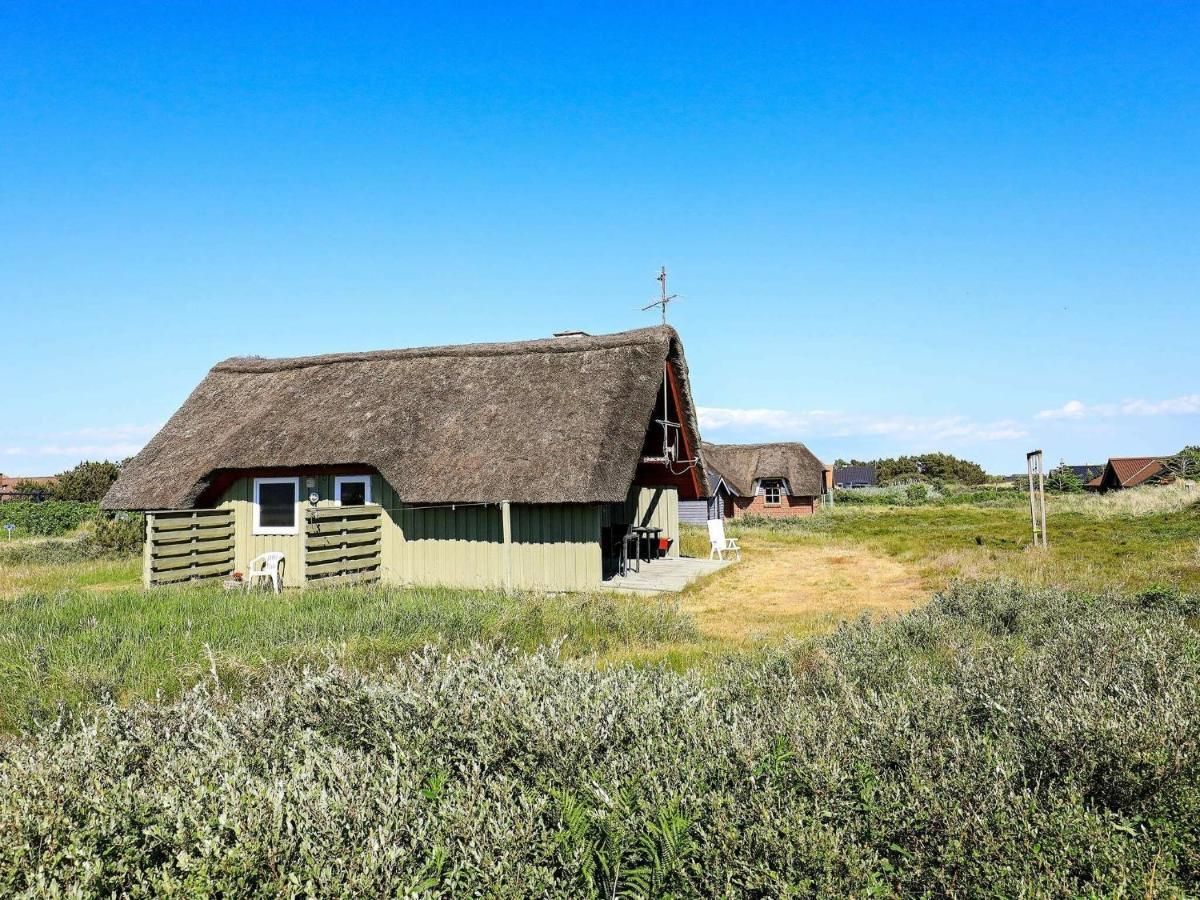 6 Person Holiday Home In Hvide Sande Eksteriør billede